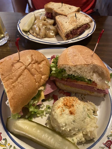 Gazzolo's Sausage Co Restaurant and Deli photo 4